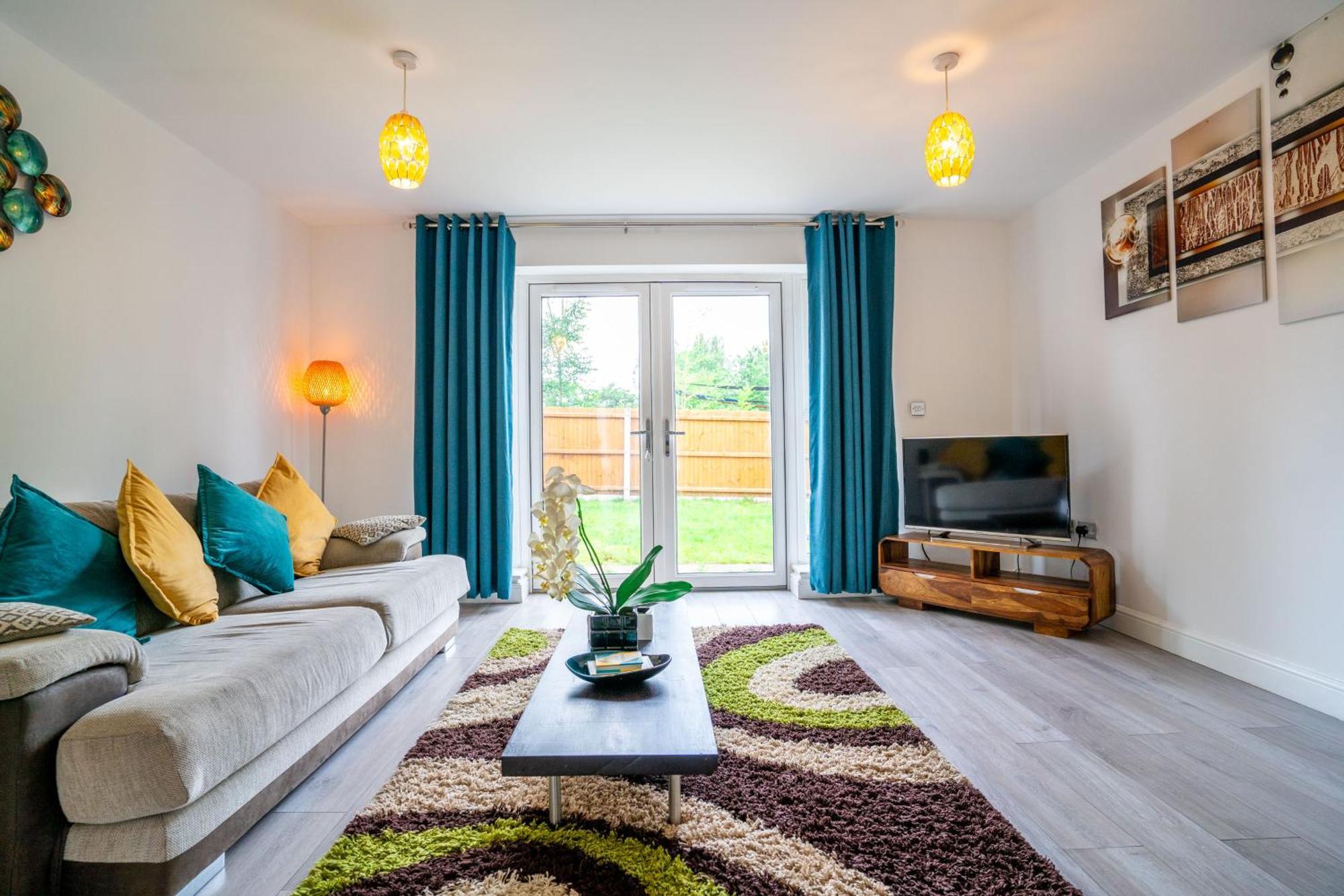 Mulberry Garden Villa Coventry Exterior foto