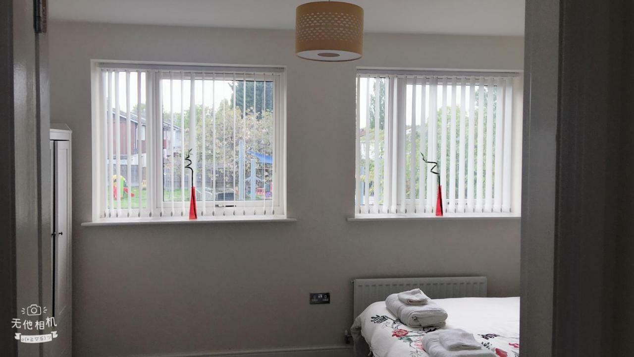 Mulberry Garden Villa Coventry Exterior foto